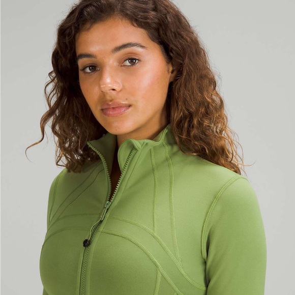 Lululemon Athletica Olive Green Jacket - Picture 4 of 5